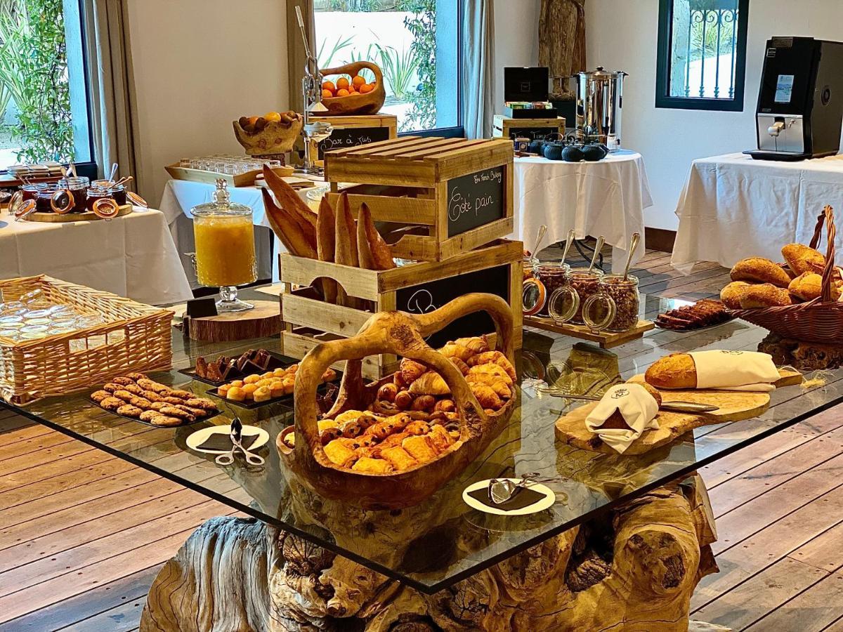 Hotel Le Roi Theodore & Spa بورتو فيكشْيو المظهر الخارجي الصورة