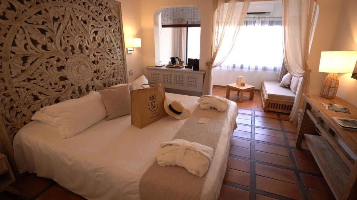 Hotel Le Roi Theodore & Spa بورتو فيكشْيو المظهر الخارجي الصورة